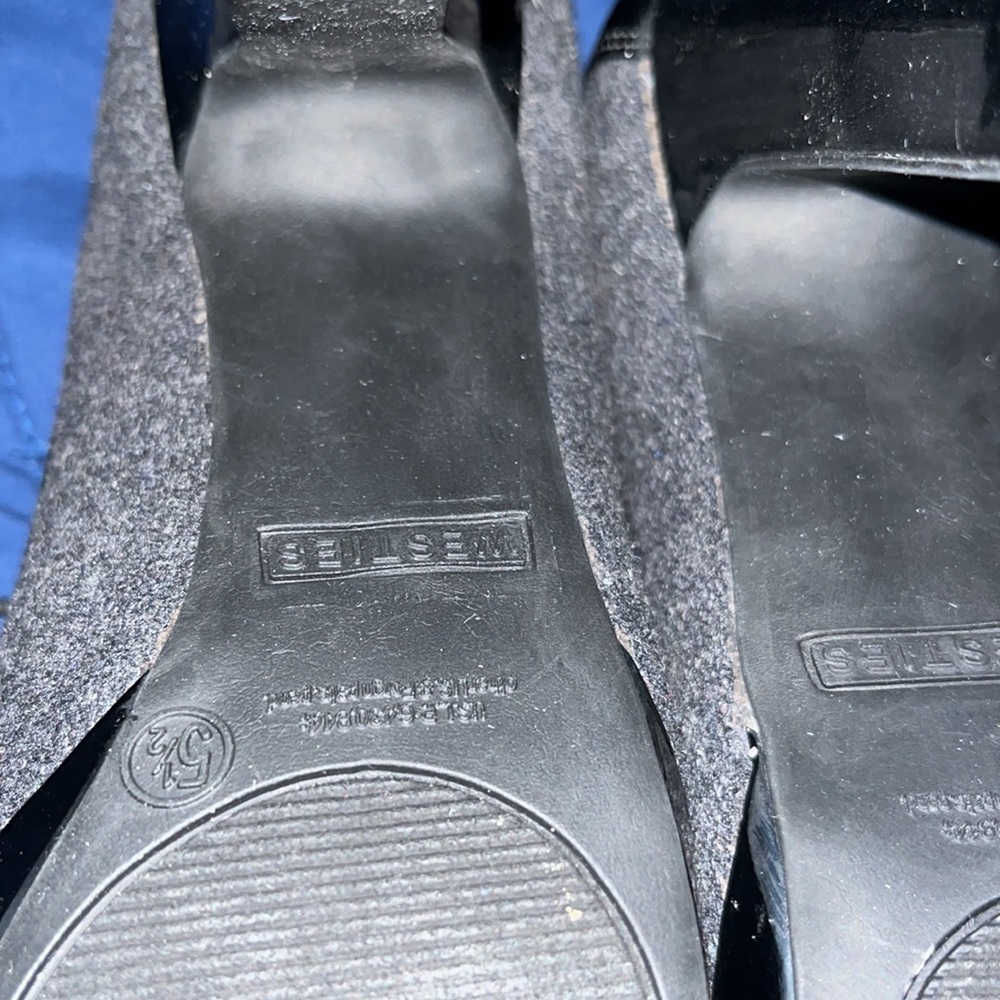 Booties - Picture 5 of 5